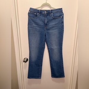 Madewell Women's Slim demi-boot cut, Straight Leg Blue jeans.